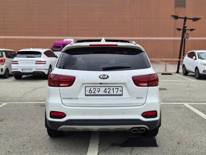 Kia Sorento 2018, 175,000 km - 2.0 l - Bakı