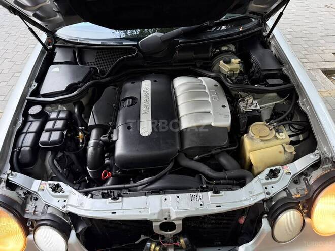 Mercedes E 270 2000, 570,000 km - 2.7 l - Bakı
