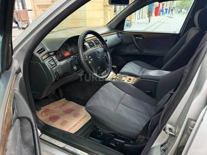 Mercedes E 270 2000, 570,000 km - 2.7 l - Bakı