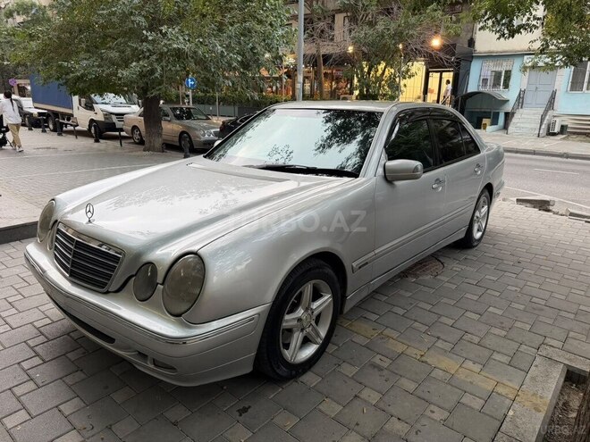 Mercedes E 270 2000, 570,000 km - 2.7 l - Bakı