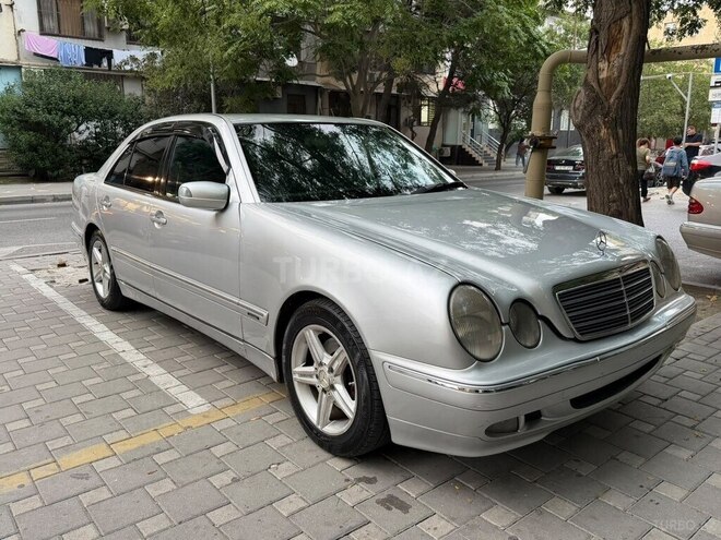 Mercedes E 270 2000, 570,000 km - 2.7 l - Bakı