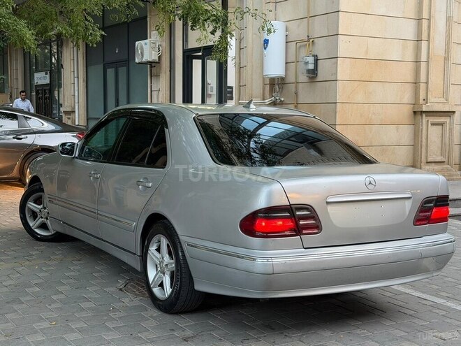 Mercedes E 270 2000, 570,000 km - 2.7 l - Bakı