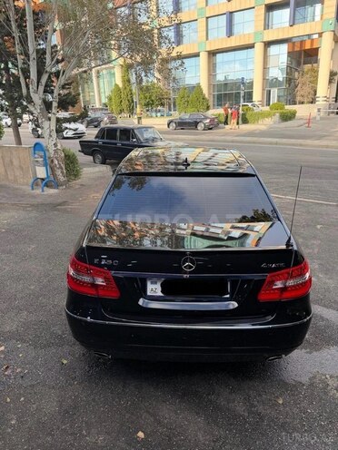 Mercedes E 350 4MATIC 2010, 8,199 km - 3.5 l - Bakı