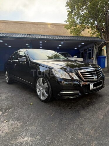 Mercedes E 350 4MATIC 2010, 8,199 km - 3.5 l - Bakı