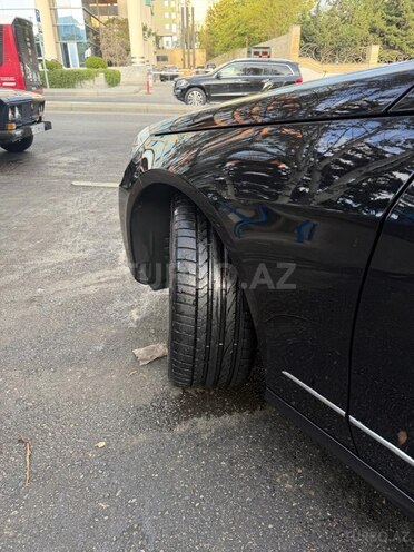 Mercedes E 350 4MATIC 2010, 8,199 km - 3.5 l - Bakı