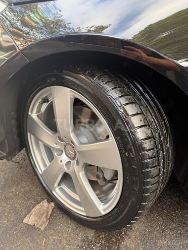 Mercedes E 350 4MATIC 2010, 8,199 km - 3.5 l - Bakı