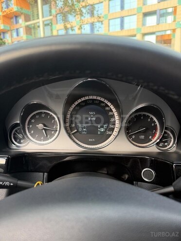 Mercedes E 350 4MATIC 2010, 8,199 km - 3.5 l - Bakı