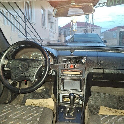 Mercedes C 200 1997, 600,000 km - 2.0 l - Bakı