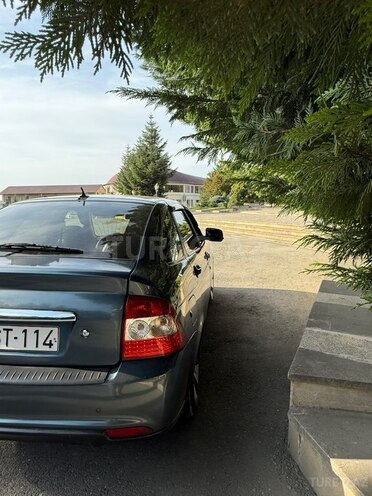 LADA (VAZ) Priora 2015, 295,000 km - 1.6 l - Qusar