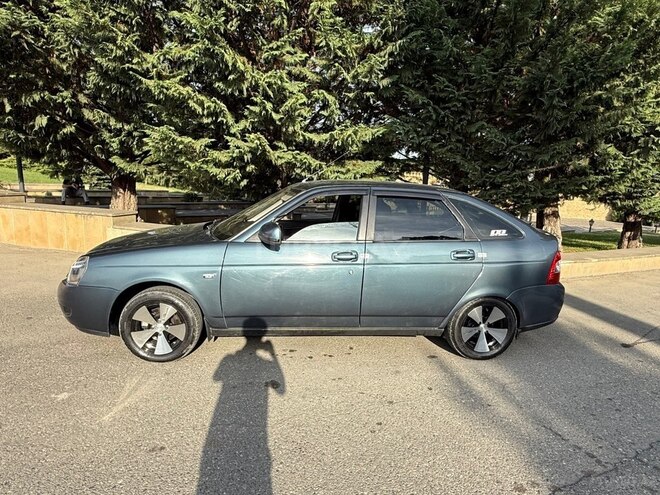LADA (VAZ) Priora 2015, 295,000 km - 1.6 l - Qusar