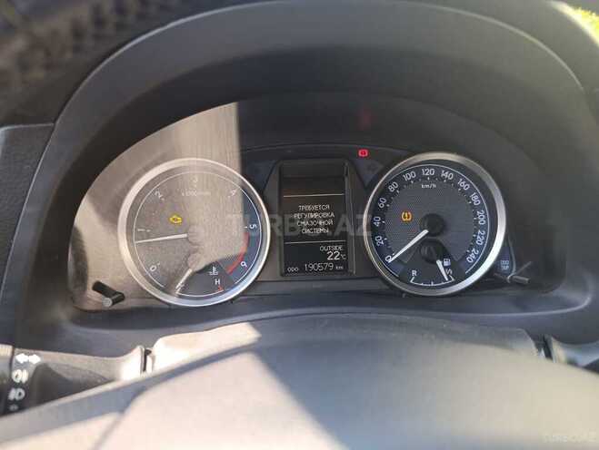 Toyota Auris 2015, 190,000 km - 1.4 l - Bakı