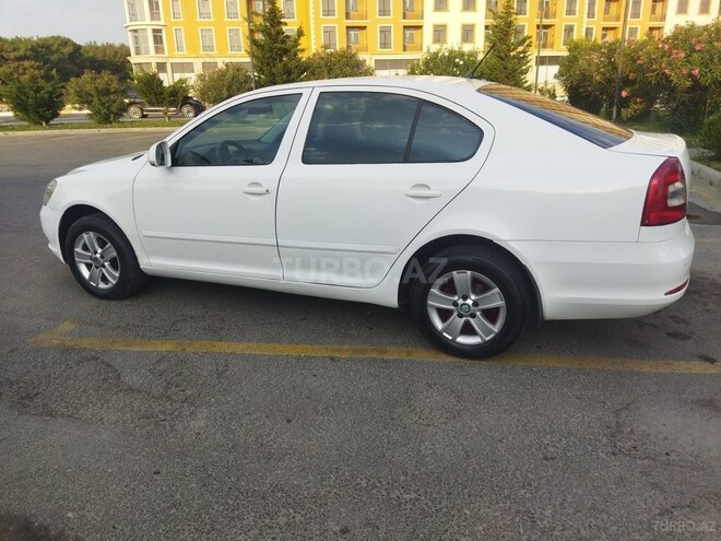 Skoda Octavia 2011, 259,000 km - 1.6 l - Xırdalan