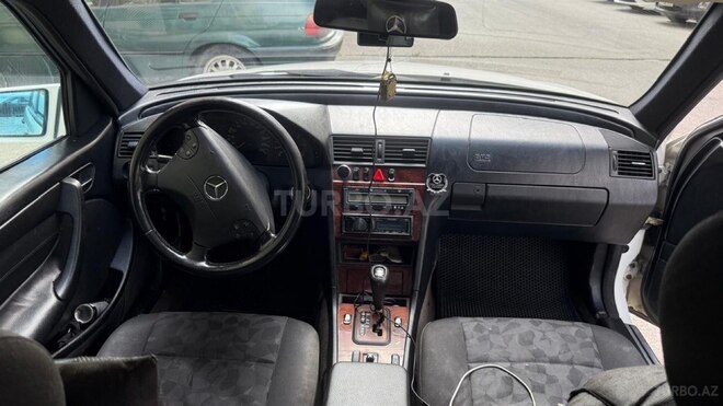 Mercedes C 220 1998, 813,480 km - 2.2 l - Bakı