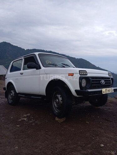 LADA (VAZ) Niva 2010, 260,000 km - 1.7 л - Astara