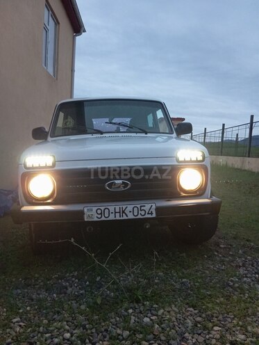 LADA (VAZ) Niva 2010, 260,000 km - 1.7 л - Astara