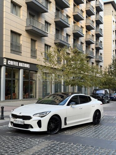 Kia Stinger 2019, 131,500 km - 2.2 л - Bakı