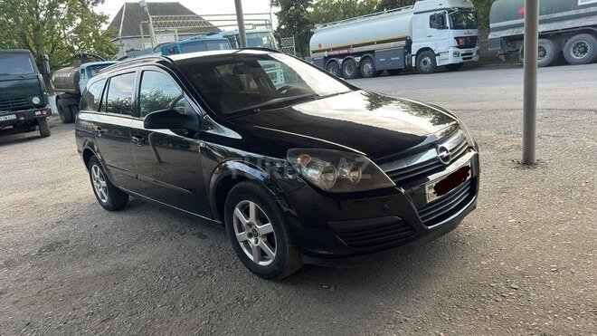 Opel Astra 2006, 285,012 km - 1.3 l - Ucar