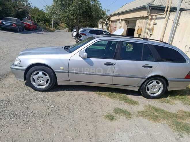 Mercedes C 220 2000, 251,000 km - 2.2 l - Bakı