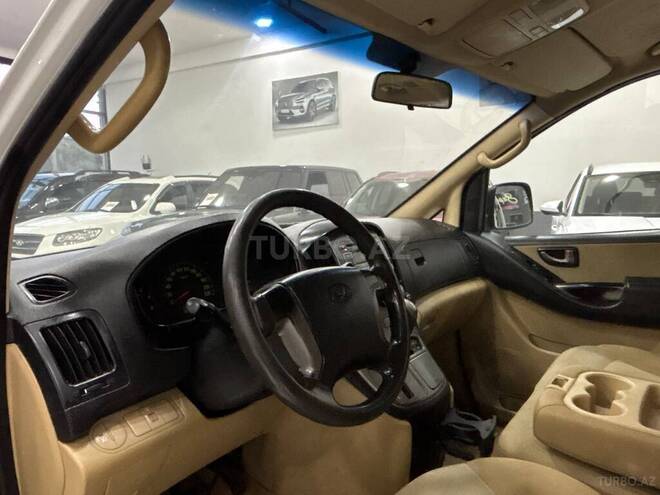 Hyundai H-1 2010, 199,000 km - 2.5 л - Sumqayıt