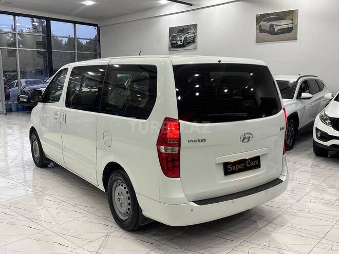 Hyundai H-1 2010, 199,000 km - 2.5 л - Sumqayıt
