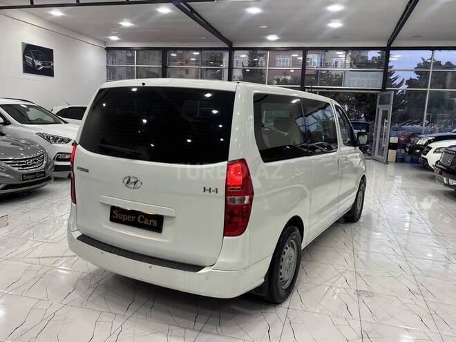 Hyundai H-1 2010, 199,000 km - 2.5 л - Sumqayıt