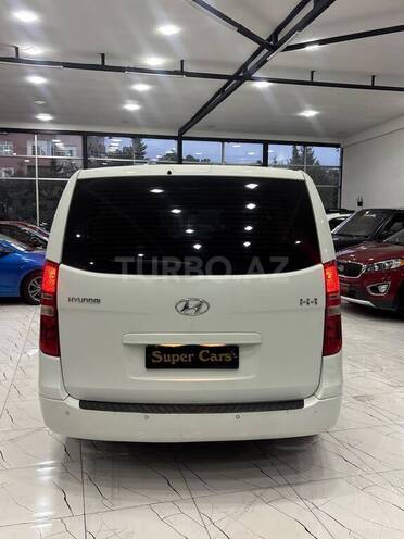Hyundai H-1 2010, 199,000 km - 2.5 л - Sumqayıt