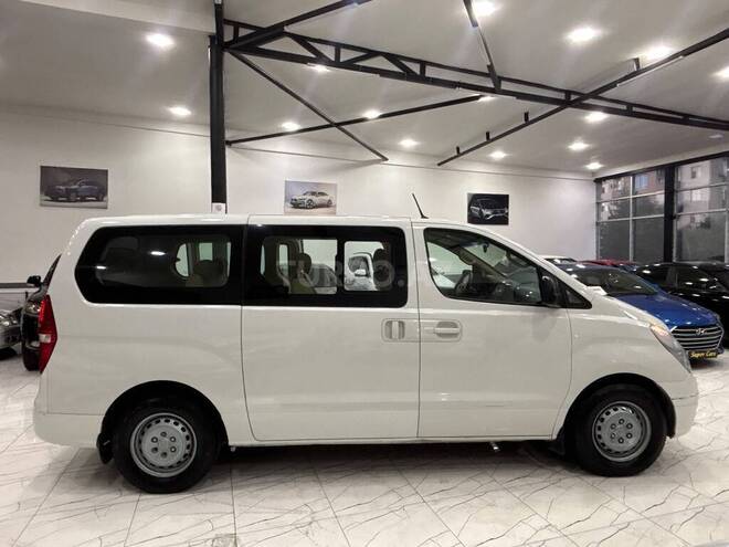 Hyundai H-1 2010, 199,000 km - 2.5 л - Sumqayıt