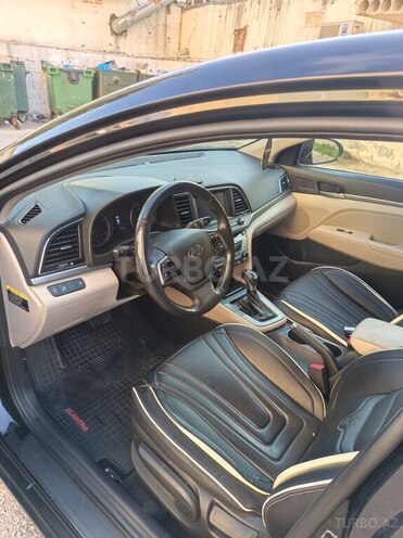 Hyundai Elantra 2017, 162,561 km - 2.0 l - Bakı