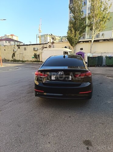 Hyundai Elantra 2017, 162,561 km - 2.0 l - Bakı