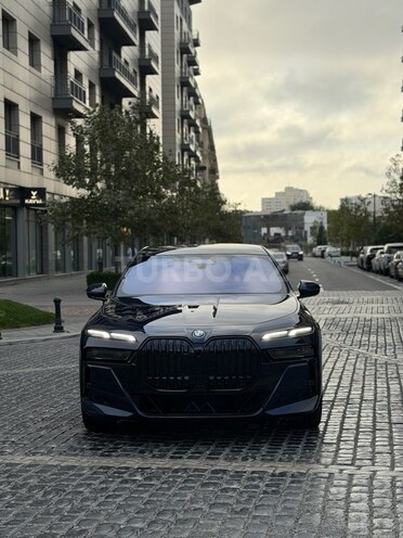 BMW i7 2023, 30,000 km - 0.0 l - Bakı
