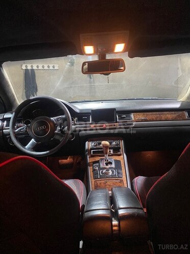 Audi A8 2006, 277,000 km - 4.2 л - Bakı