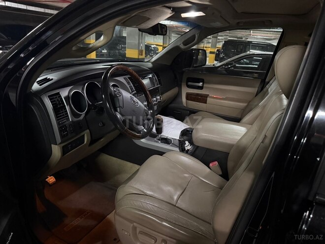 Toyota Sequoia 2010, 236,000 km - 5.7 l - Bakı