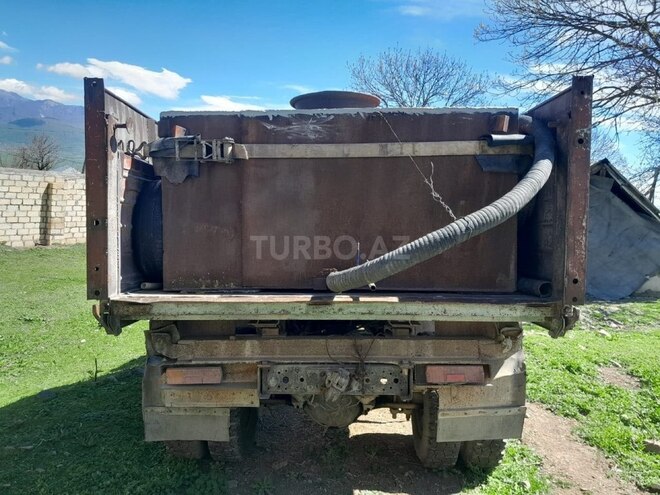 ZIL 130 1991, 360,000 km - 6.0 l - İsmayıllı