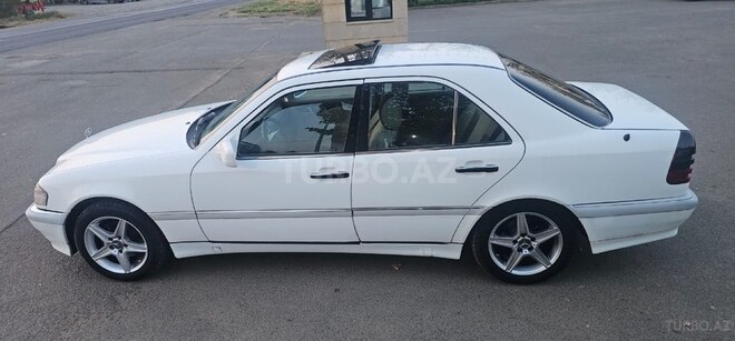Mercedes C 230 1997, 450,000 km - 2.3 l - Cəlilabad