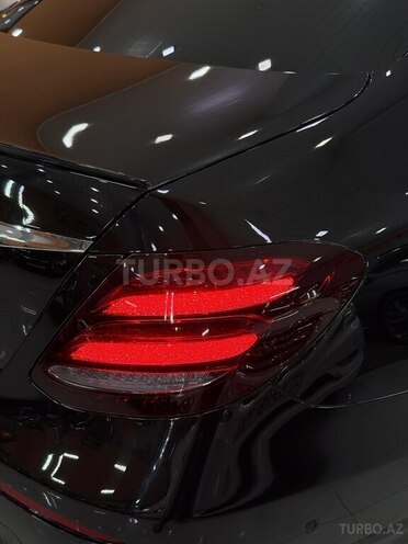 Mercedes E 300 d 2017, 208,300 km - 2.0 l - Xırdalan