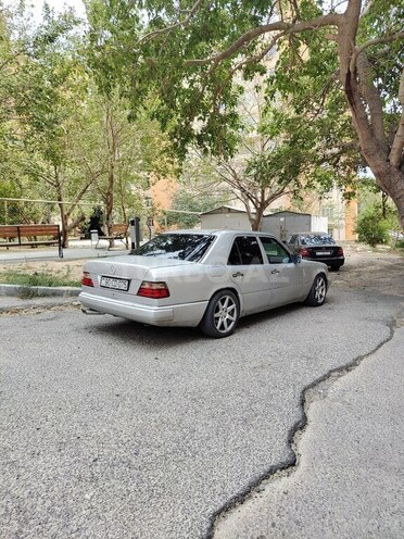 Mercedes 220 E 1994, 395,000 km - 2.2 l - Bakı