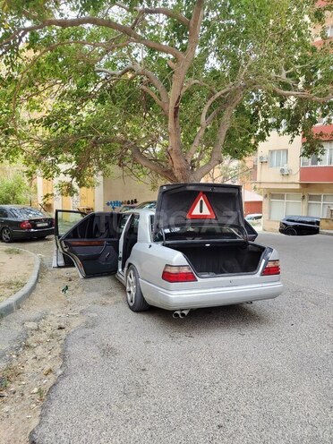 Mercedes 220 E 1994, 395,000 km - 2.2 l - Bakı