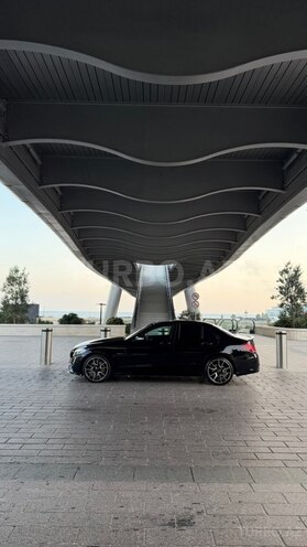Mercedes C 300 2015, 225,000 km - 2.0 л - Bakı
