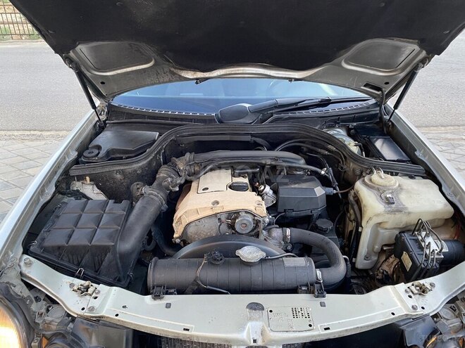 Mercedes E 200 1998, 316,318 km - 2.0 l - Şirvan