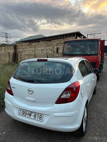 Opel Corsa 2013, 187,000 km - 1.4 l - Bakı