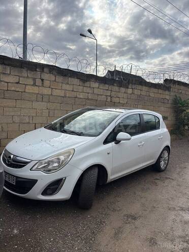 Opel Corsa 2013, 187,000 km - 1.4 l - Bakı