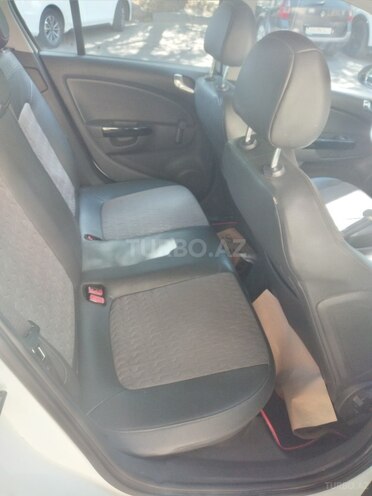 Opel Corsa 2013, 187,000 km - 1.4 l - Bakı