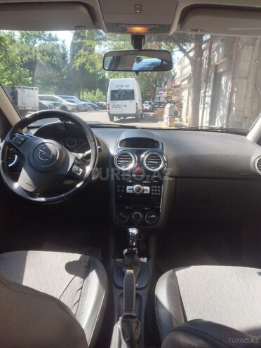 Opel Corsa 2013, 187,000 km - 1.4 l - Bakı