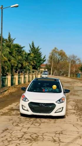 Hyundai i30 2012, 200,320 km - 1.6 l - Masallı