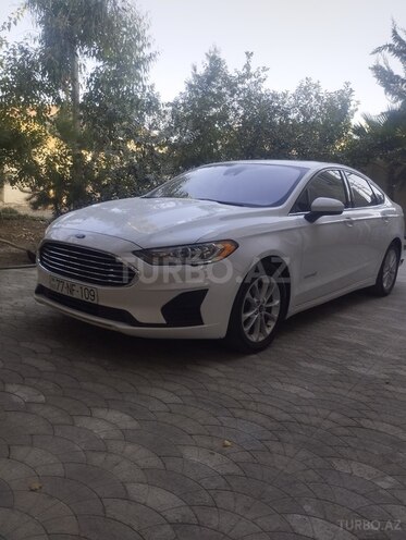 Ford Fusion (North America) 2018, 173,000 km - 2.0 л - Biləsuvar