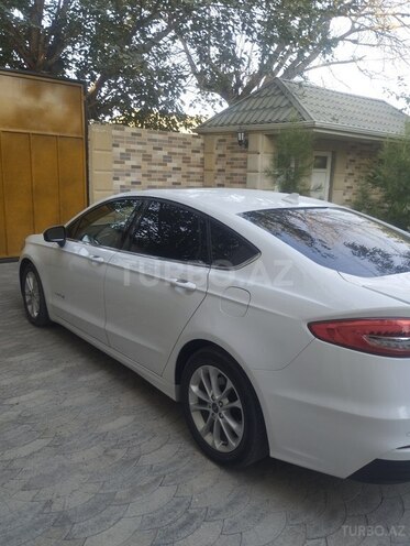 Ford Fusion (North America) 2018, 173,000 km - 2.0 л - Biləsuvar