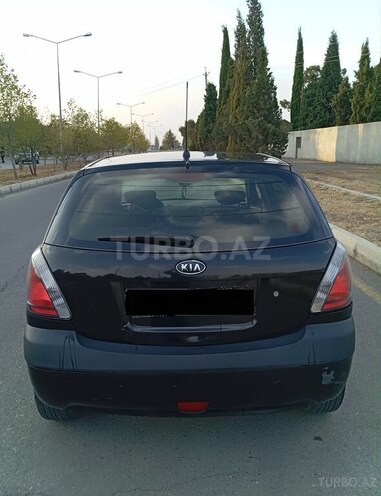 Kia Rio 2009, 250,000 km - 1.4 l - Gəncə