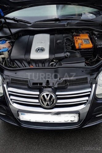 Volkswagen Jetta 2007, 100,000 km - 2.5 l - Bakı