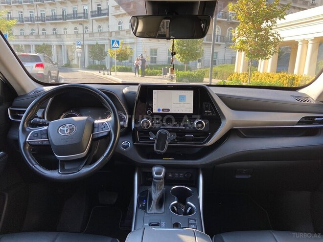 Toyota Highlander 2023, 87,000 km - 2.5 l - Bakı