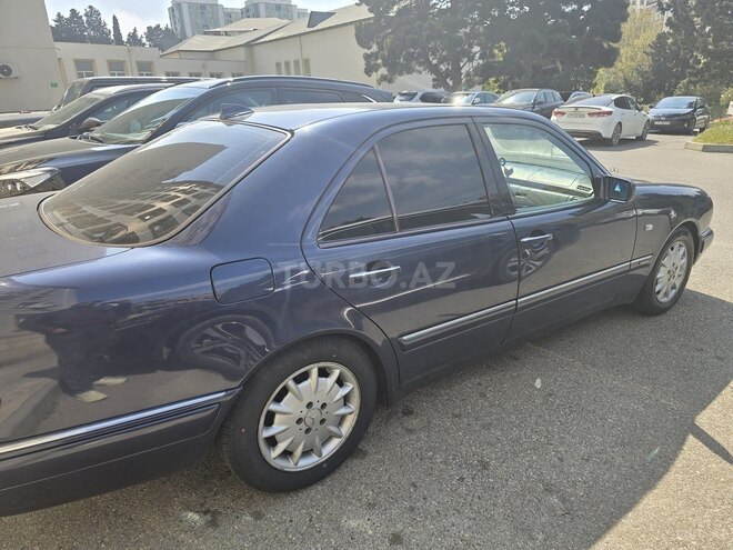 Mercedes E 200 1998, 466,600 km - 2.0 l - Bakı